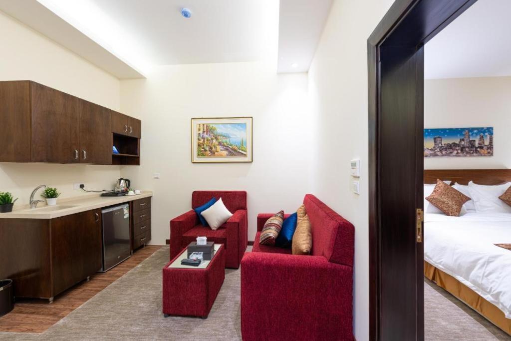 بلسم العائلة للوحدات السكنية المفروشة Family Balsam Furnished Units Jidda Exteriör bild